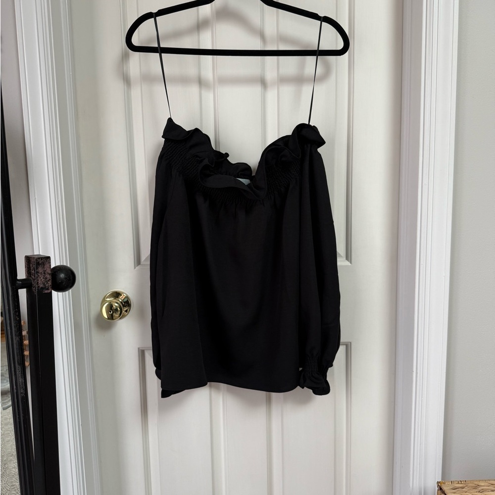 Tuckernuck Black Marguerite Women's Top